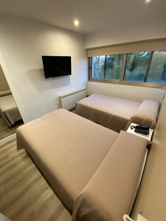 Hotel Escuela มาดริด ภายนอก รูปภาพ